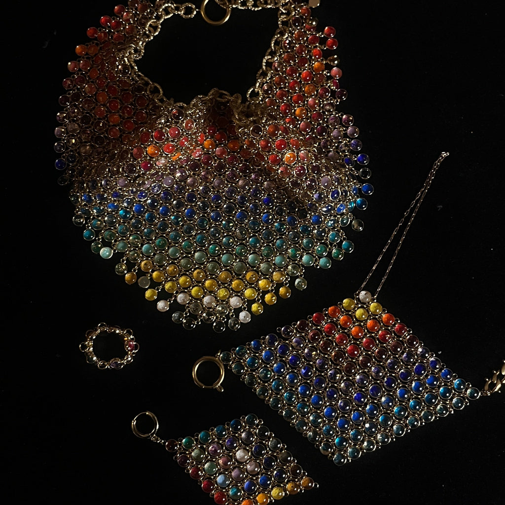 Le Collier Astrid